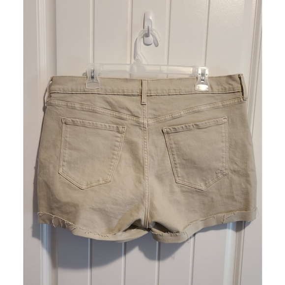 Old Navy boyfriend khaki jean denim shorts 14 - Picture 2 of 4
